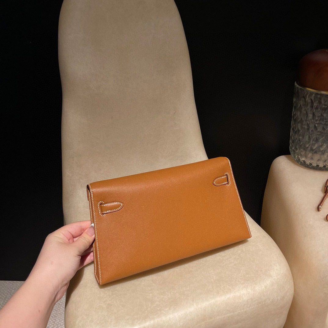 Hermès Kelly Elan Madam leather view 8