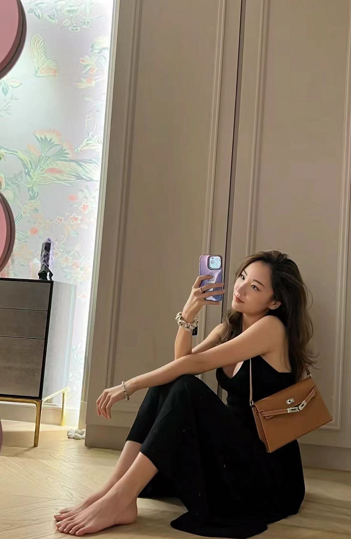 Hermès Kelly Elan Madam leather view 9