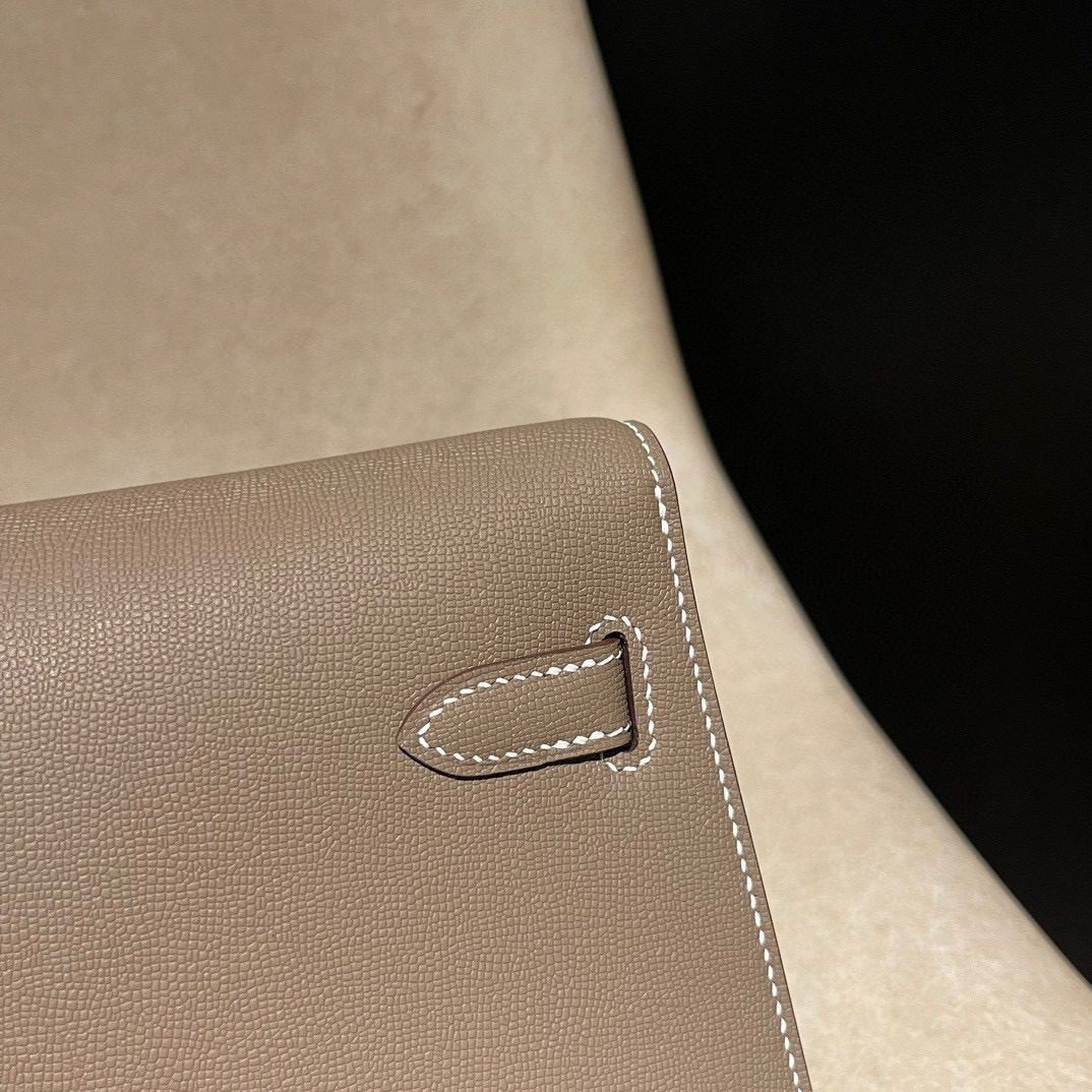 Hermès Kelly Elan Madam leather view 4