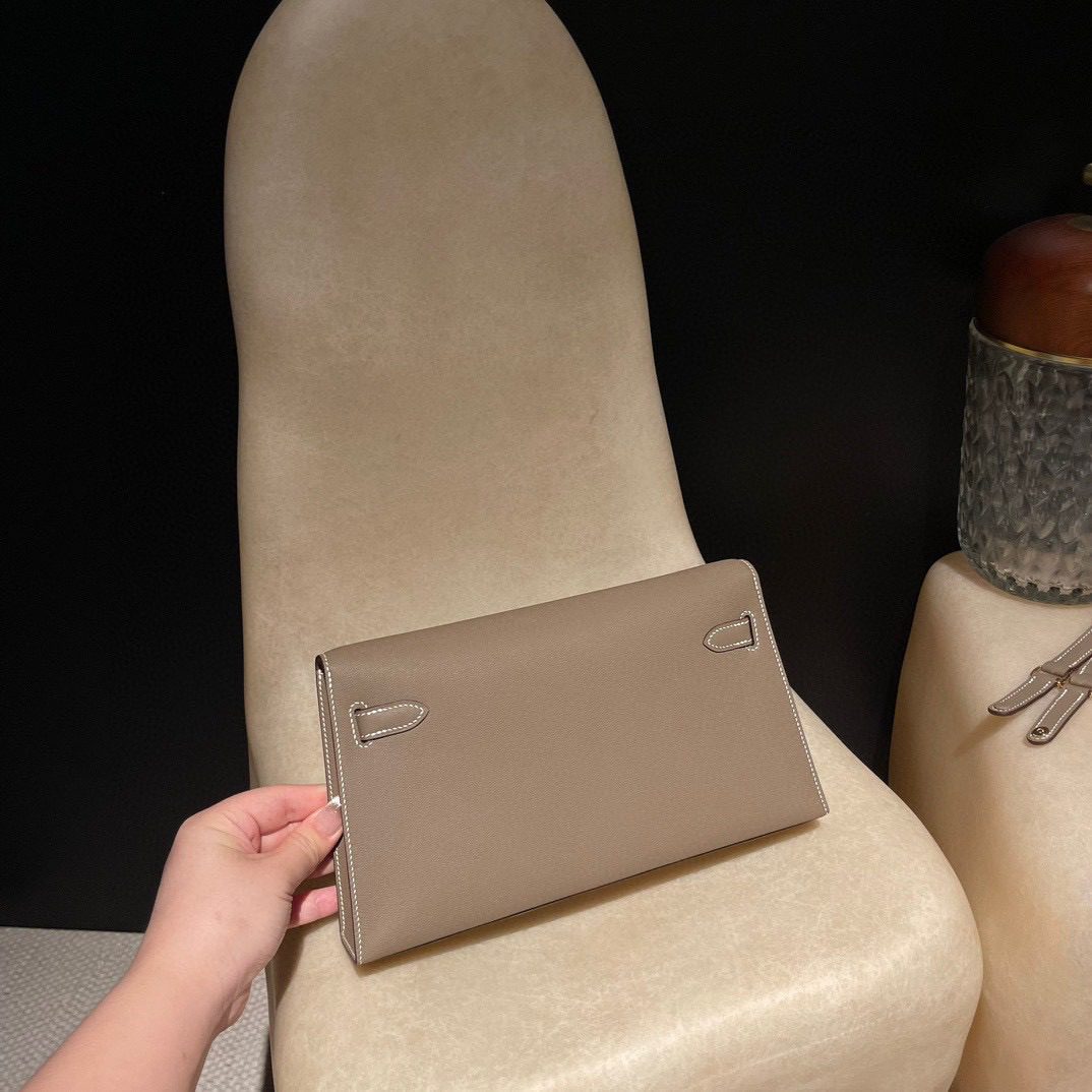 Hermès Kelly Elan Madam leather view 6