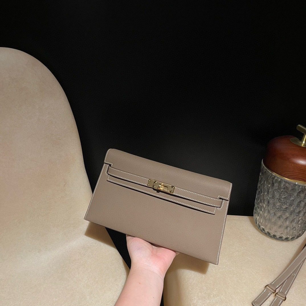 Hermès Kelly Elan Madam leather view 7