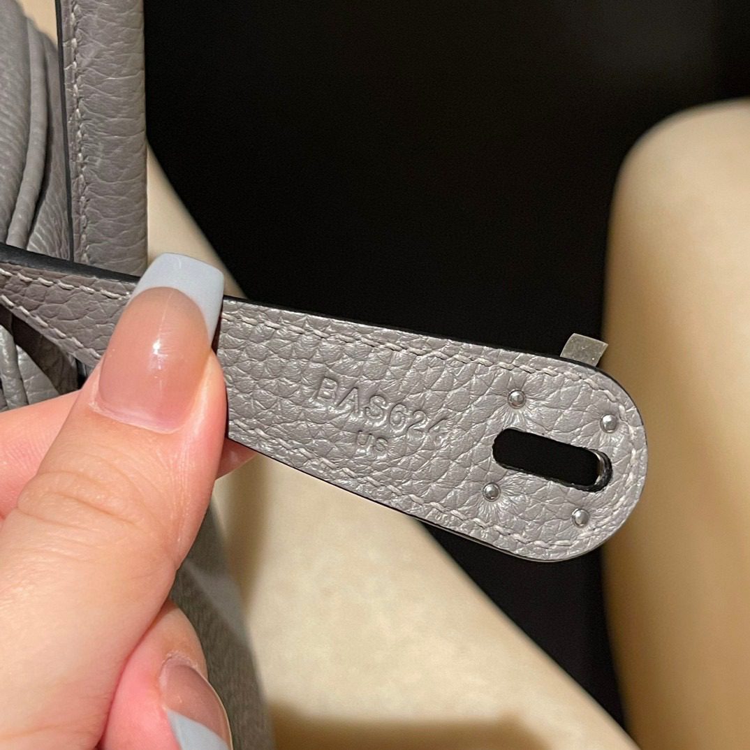 Hermès Lindy 26 :0L Clemence leather view 7