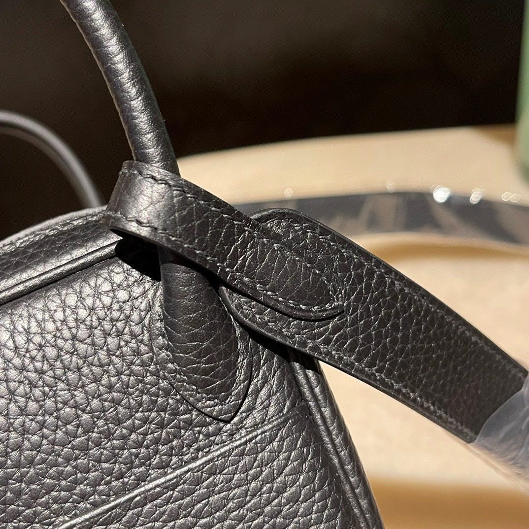 Hermès Mini Lindy Clemence leather view 7