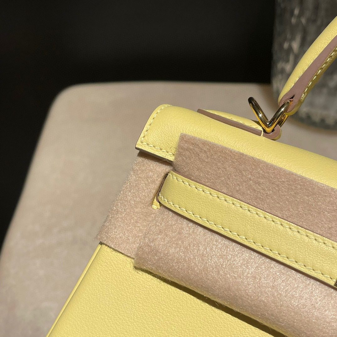 Hermès Kelly 25 :1Z Swift leather view 4