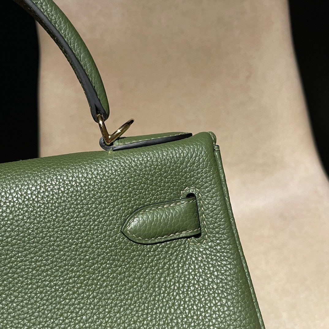 Hermès Kelly 28 :V6 Togo leather view 5