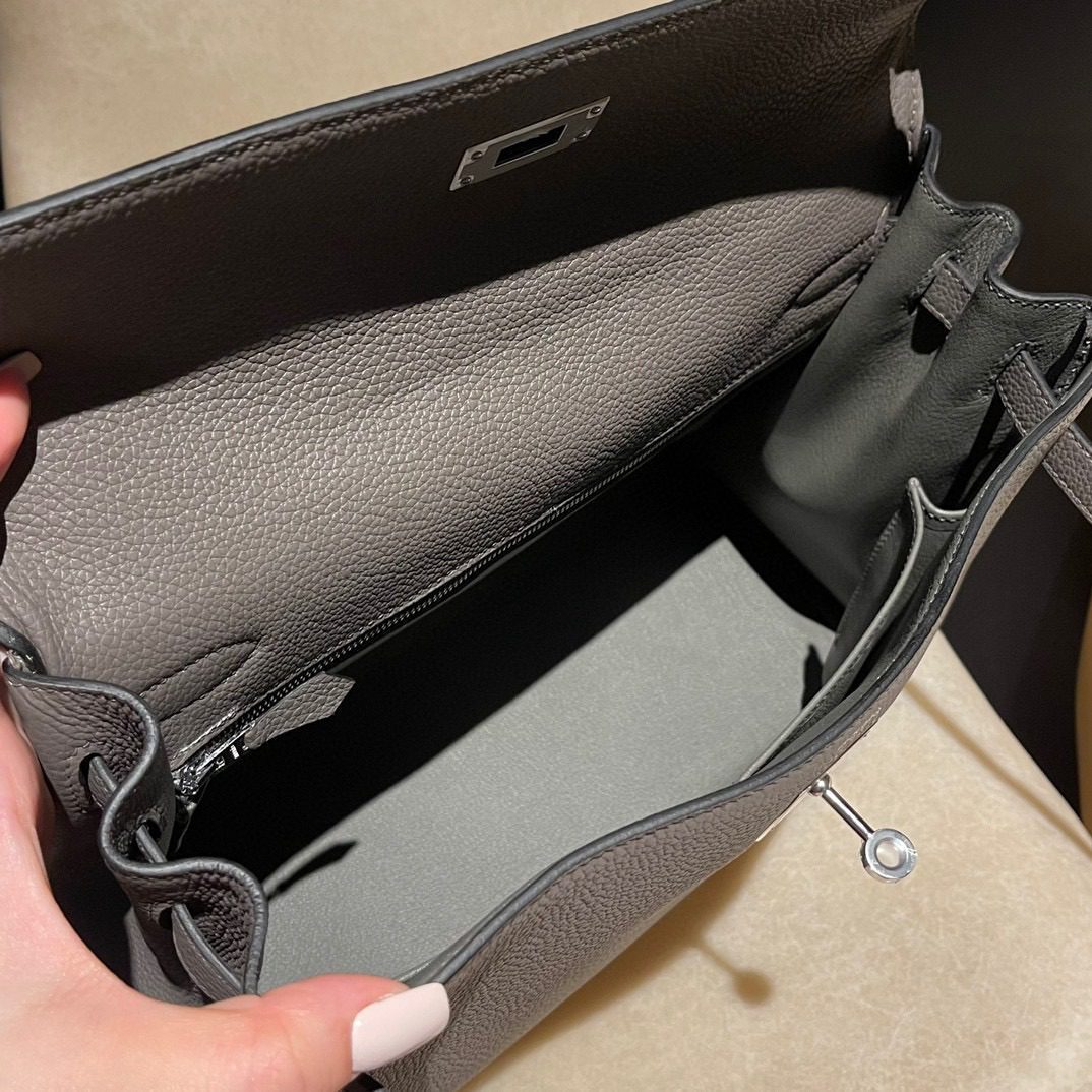 Hermès Kelly 32 :8F Togo leather view 7