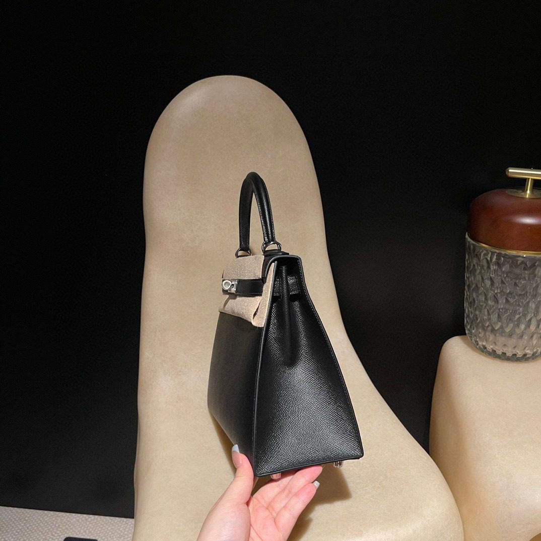 Hermès Kelly 28 Epsom leather view 7