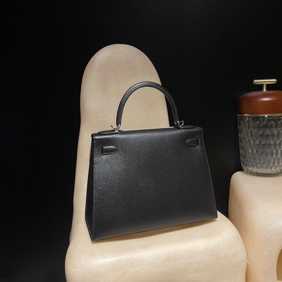 Hermès Kelly 28 Epsom leather view 8