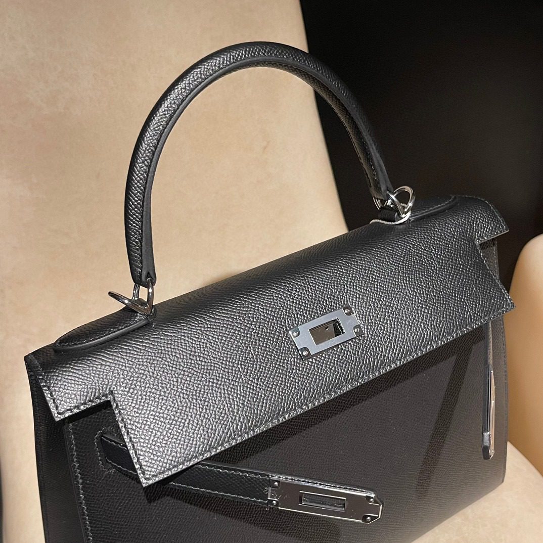 Hermès Kelly 28 Epsom leather view 9