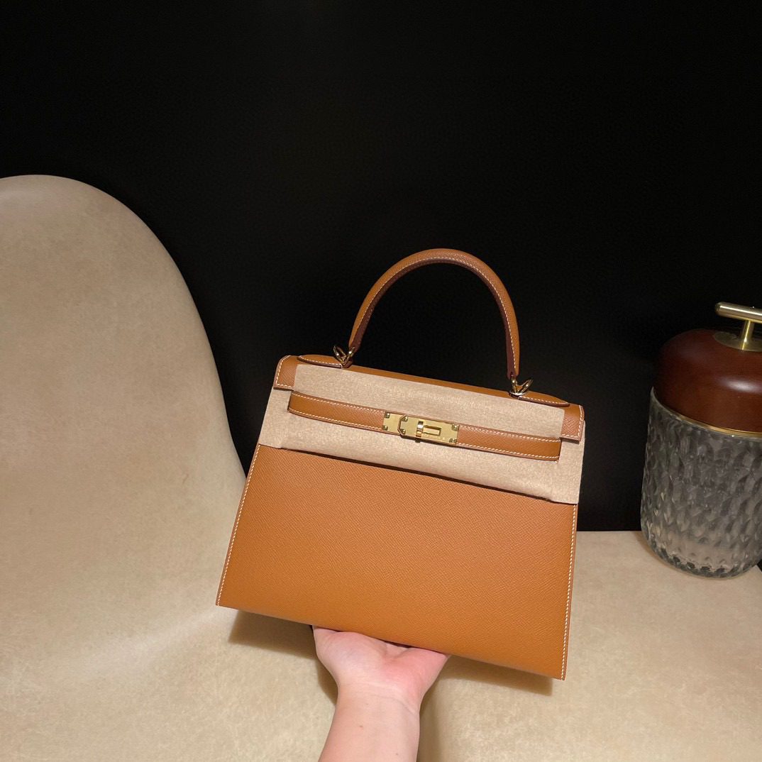 Hermès Kelly 28 Epsom leather view 10