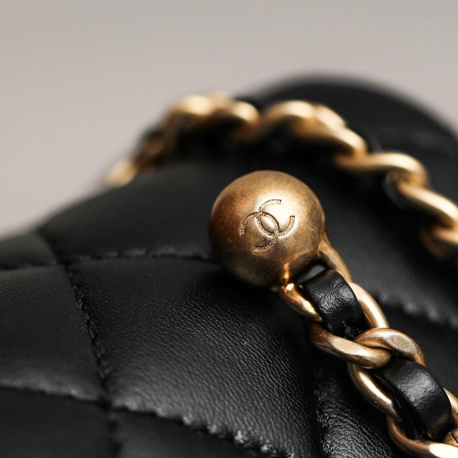 Chanel Flap Bag 20cm view 10