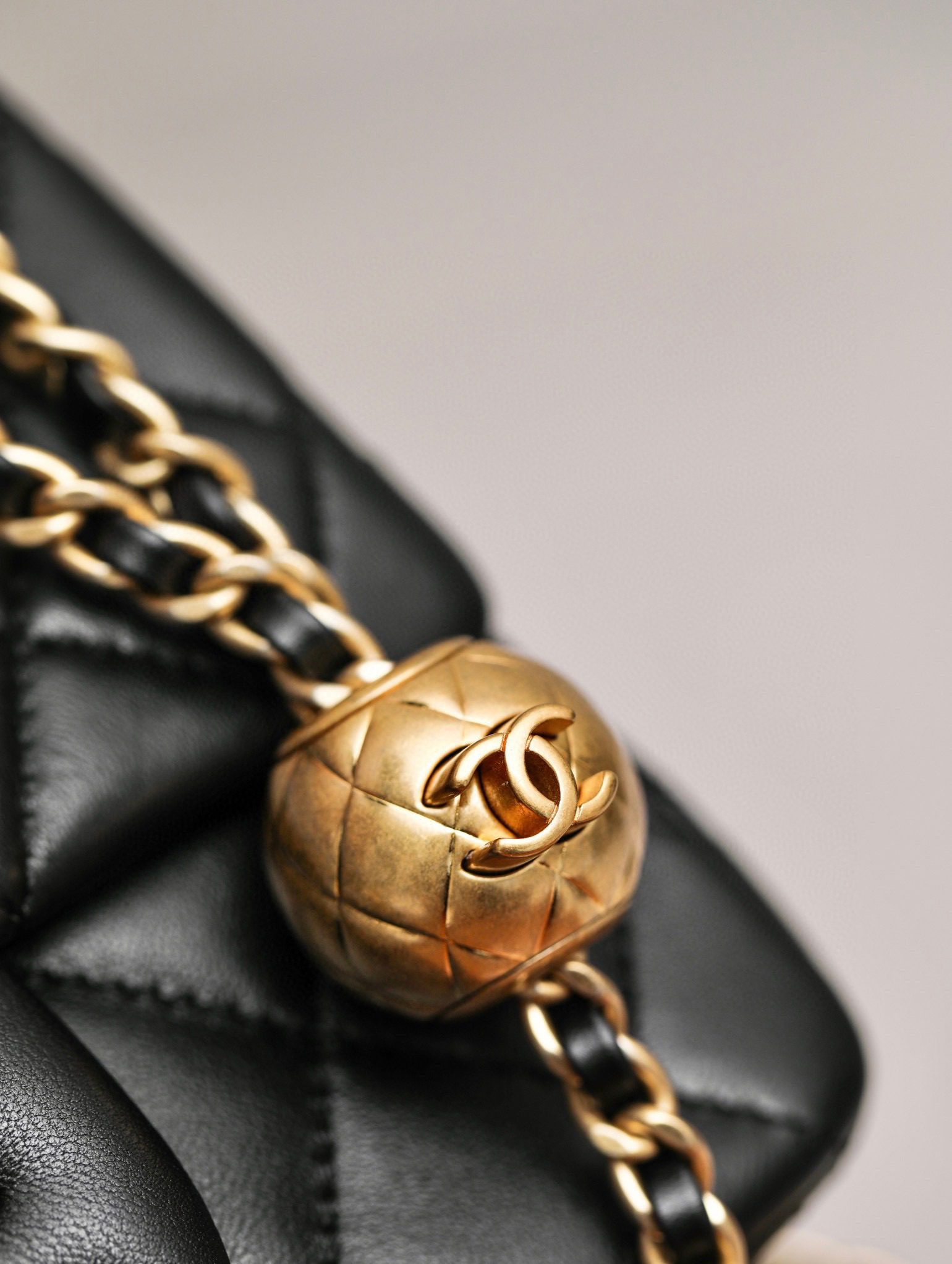 Chanel Flap Bag 20cm view 7