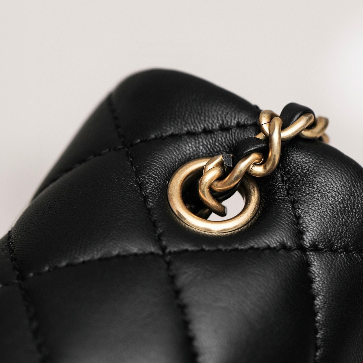 Chanel Flap Bag 20cm view 8