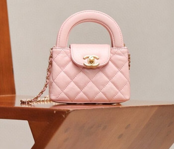 Chanel 23K Clutch With Chain(Mini) view 1