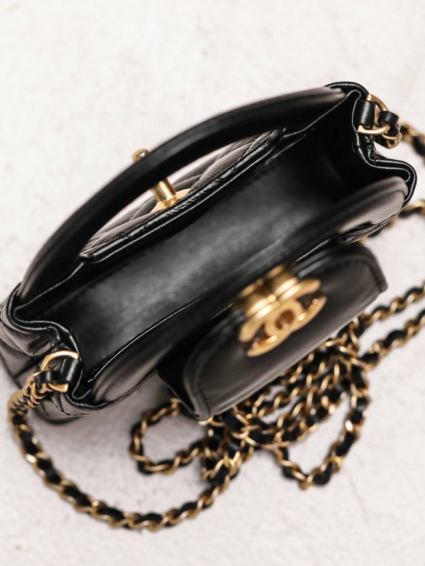 Chanel 23K Clutch With Chain(Mini) view 8