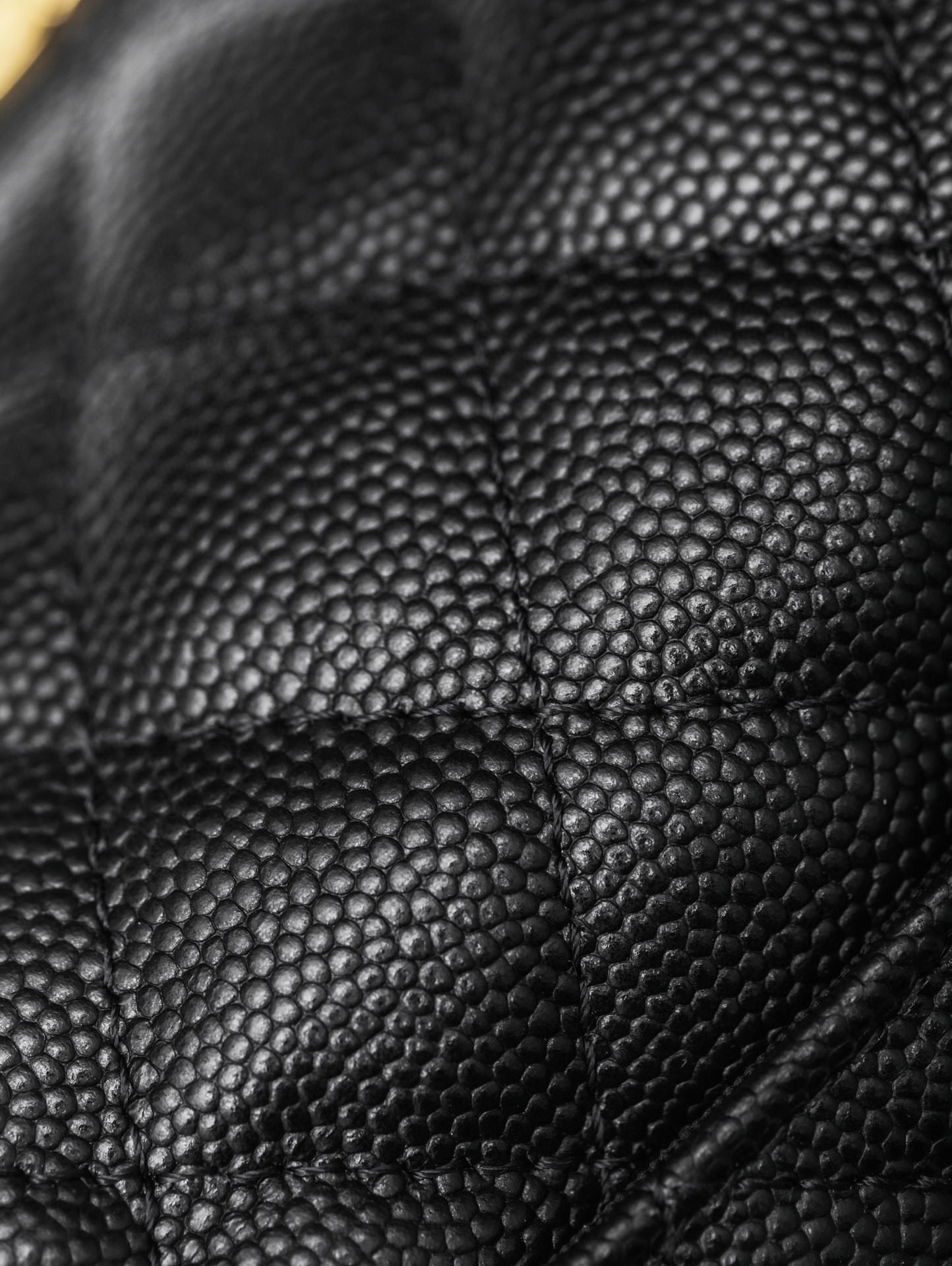 Chanel Caviar Wallet view 3