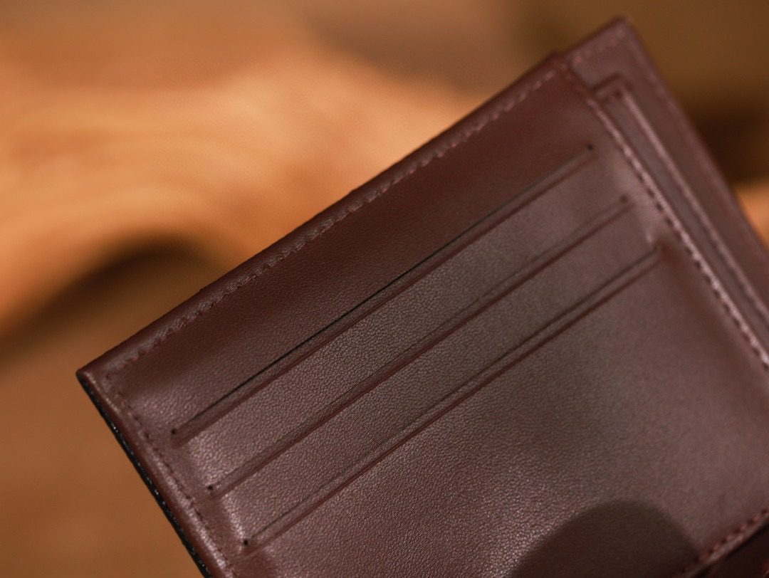 Chanel Caviar Wallet view 5