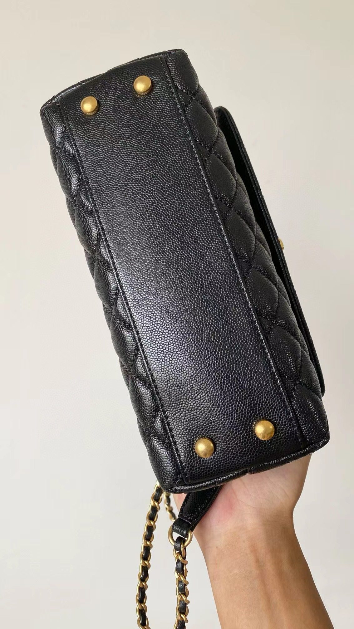 Chanel 2023 New CoCoHandle Bag view 5