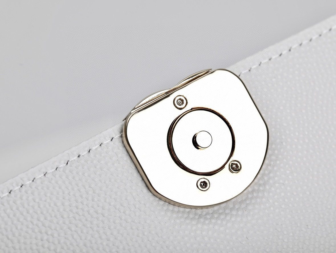 Chanel 23P Handle Bag view 4