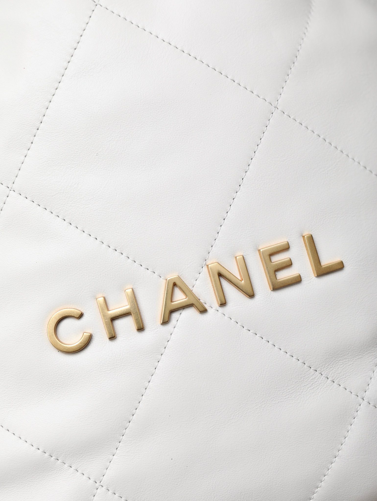 Chanel 22 Bag view 2