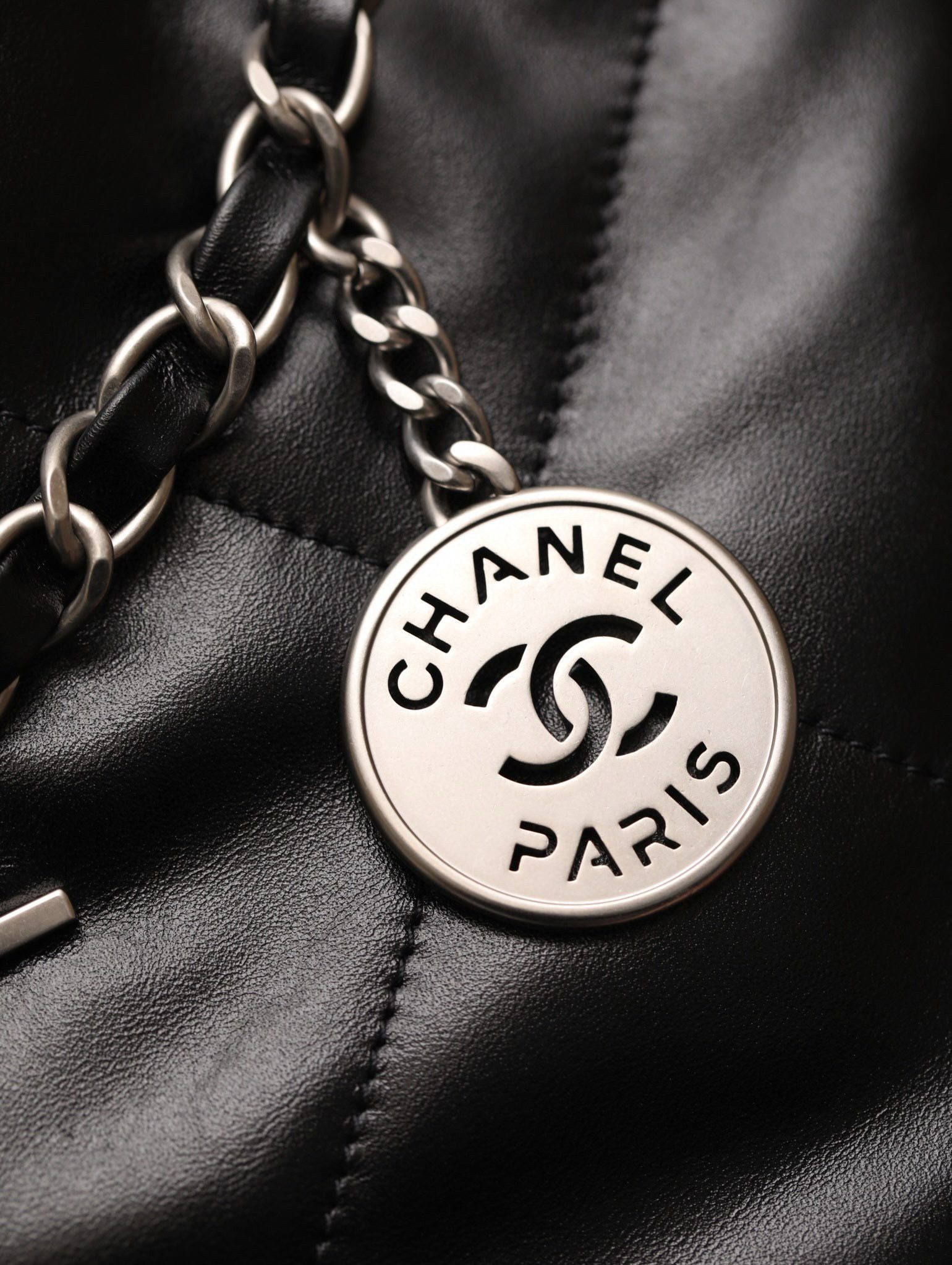 Chanel 22 Bag view 26
