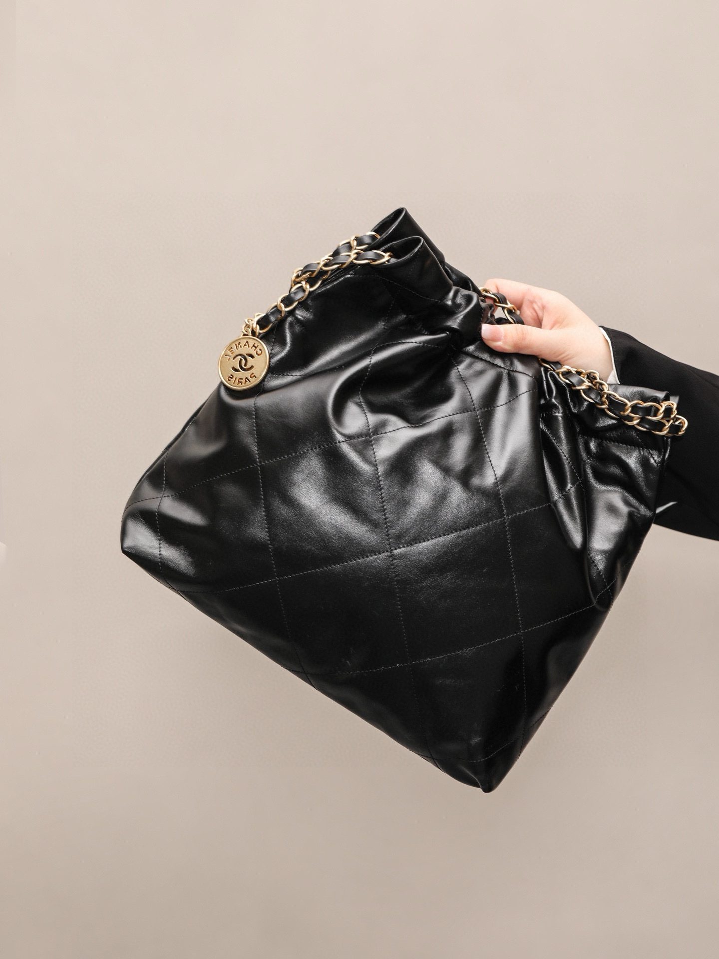 Chanel 22 Bag view 29