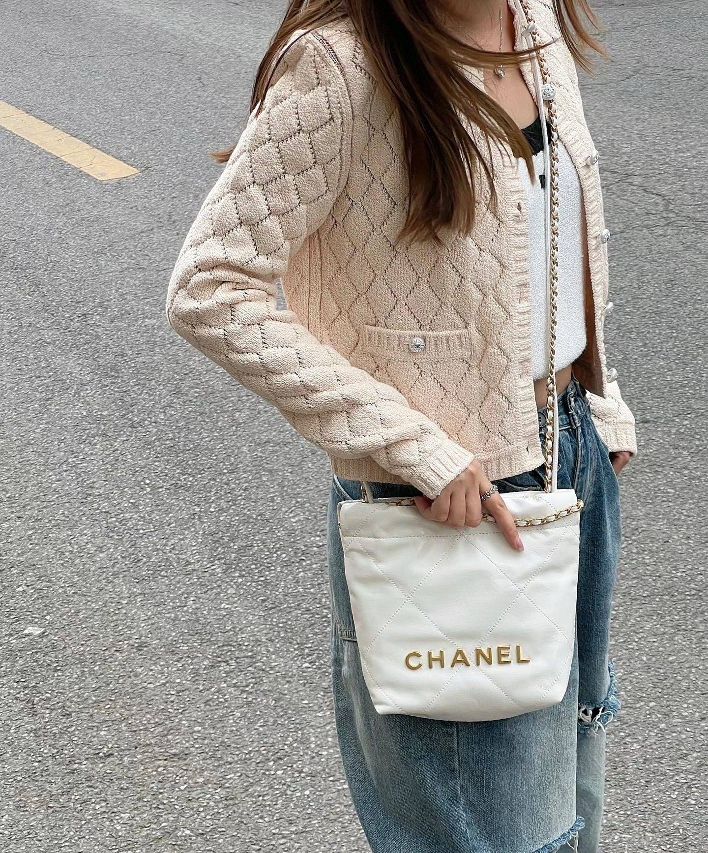 Chanel 22 Mini Bag view 6