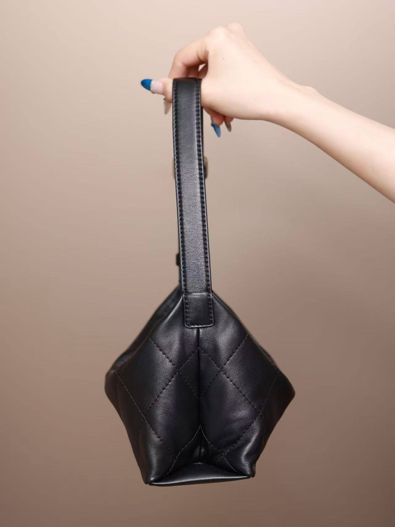Chanel Hobo Handbag view 2
