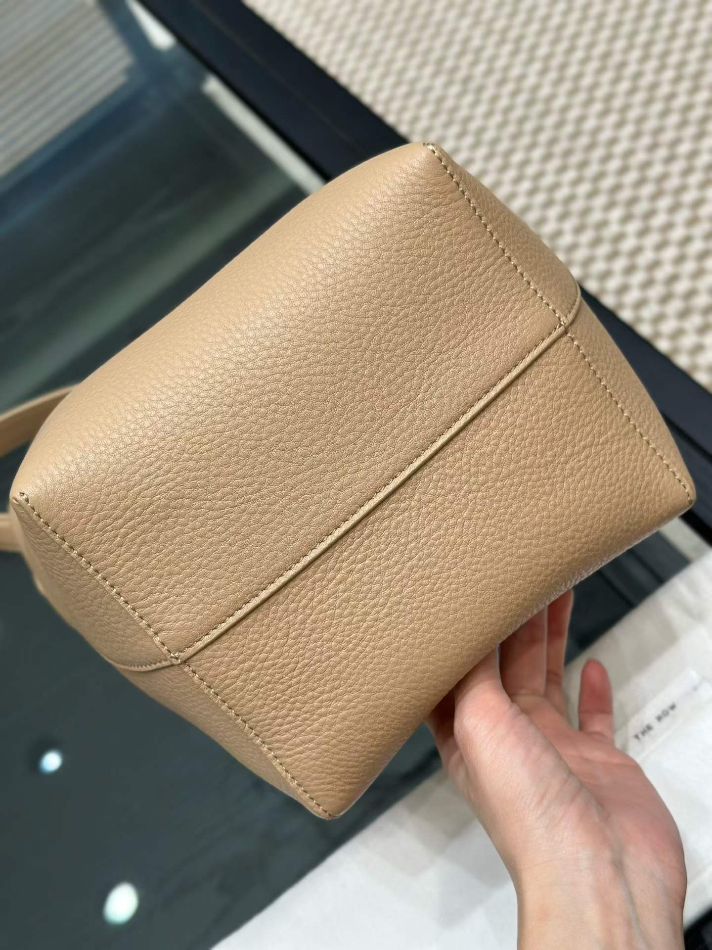 The Row N/S Park Leather tote bag view 4