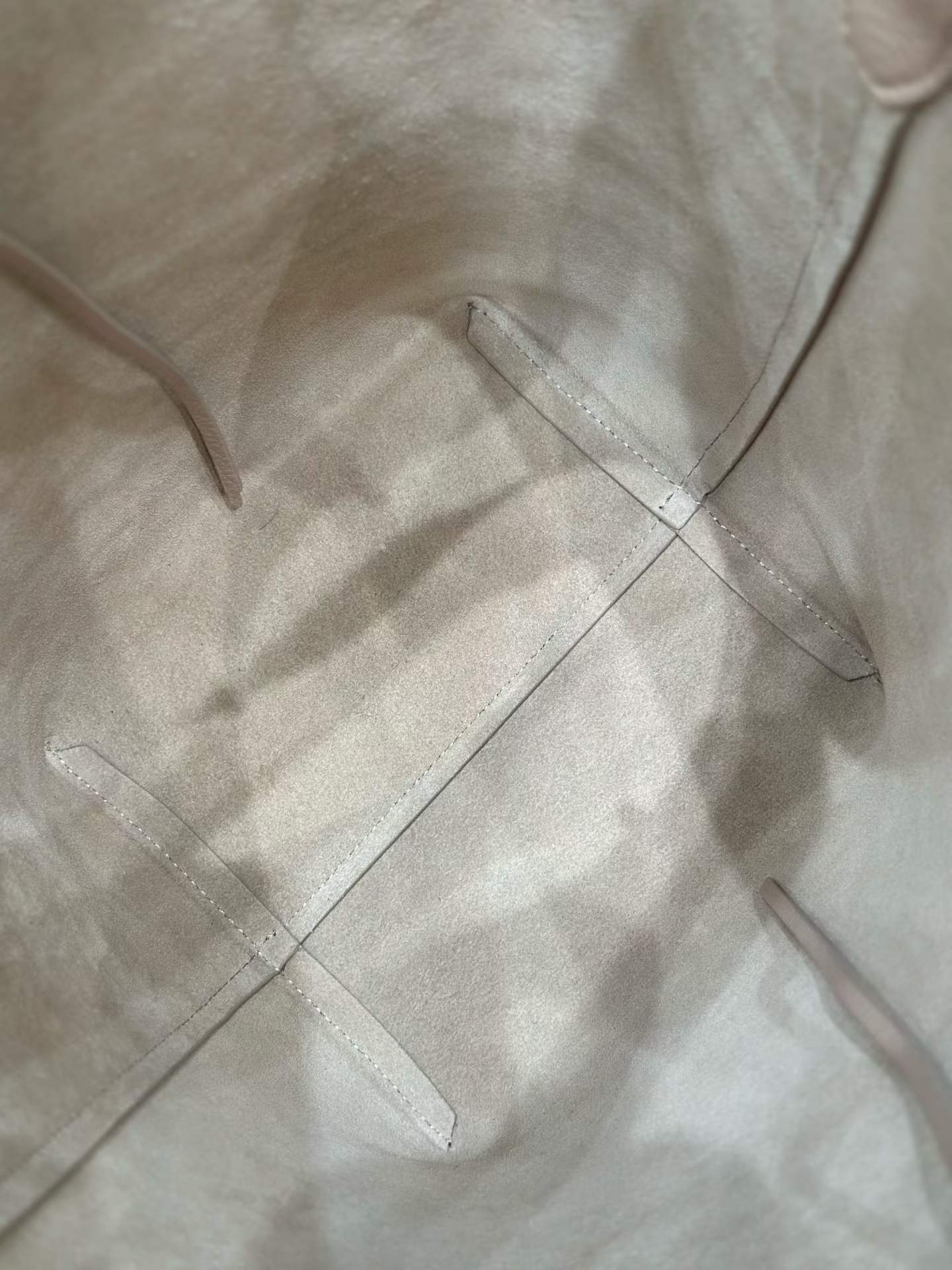 The Row N/S Park Leather tote bag view 7