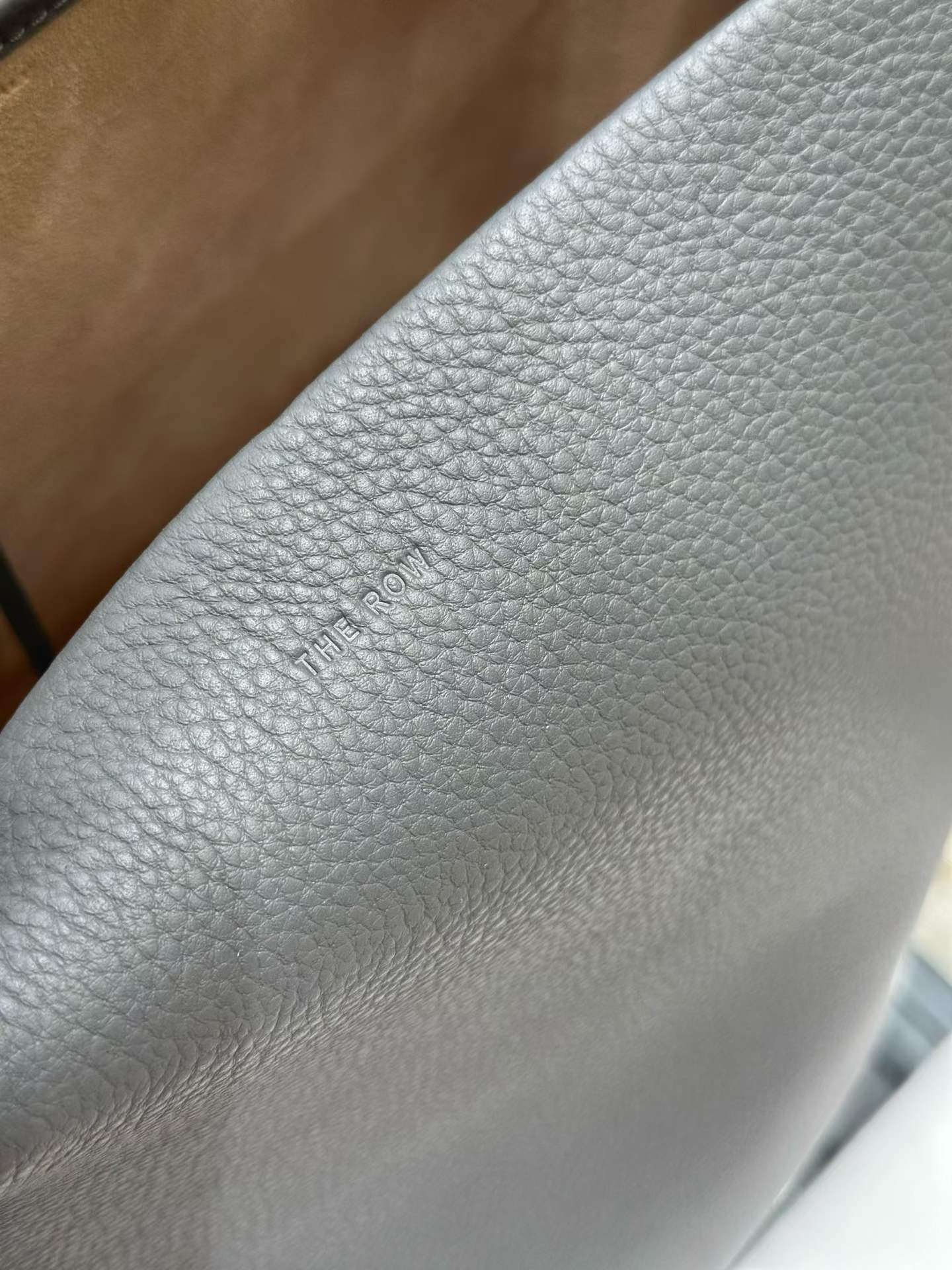 The Row N/S Park Leather tote bag view 9
