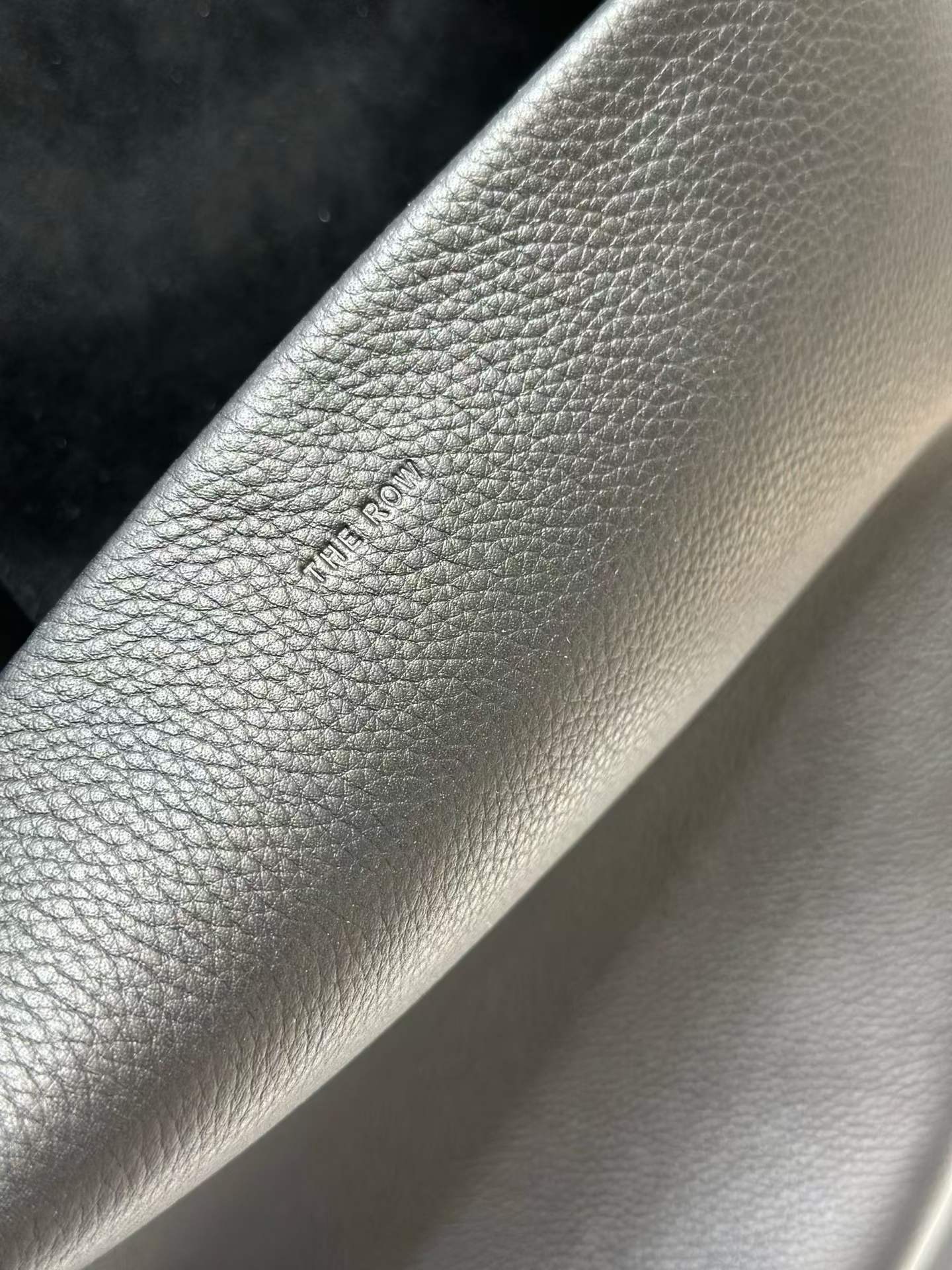 The Row N/S Park Leather tote bag view 6