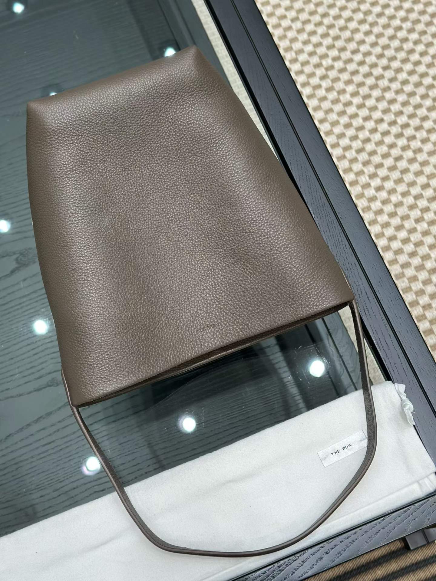 The Row N/S Park Leather tote bag view 2