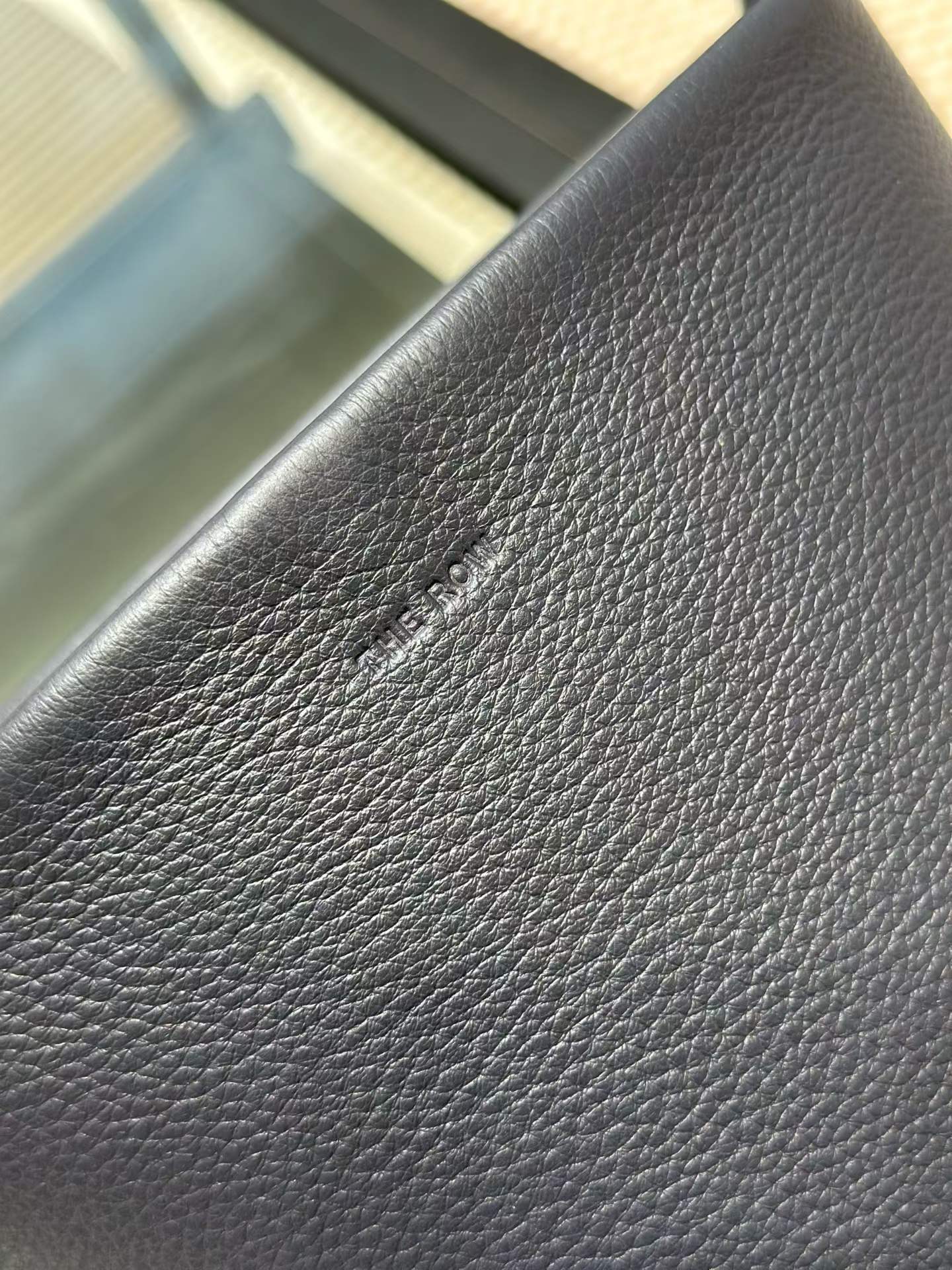 The Row N/S Park Leather tote bag view 5