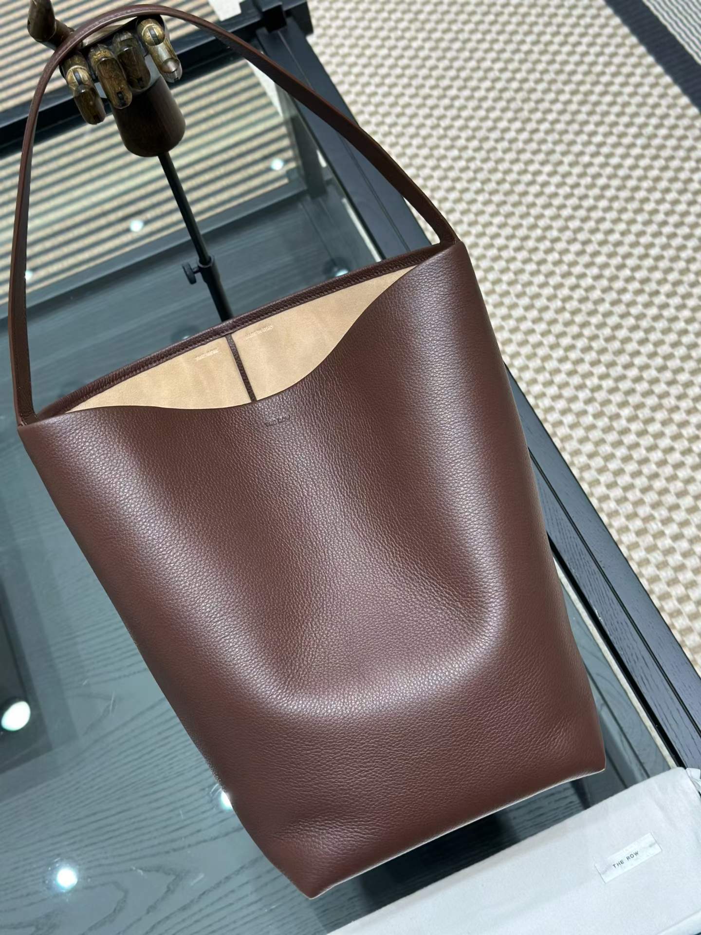 The Row N/S Park Leather tote bag view 12