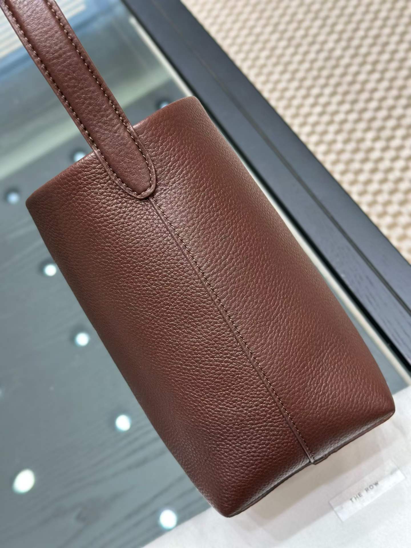 The Row N/S Park Leather tote bag view 3