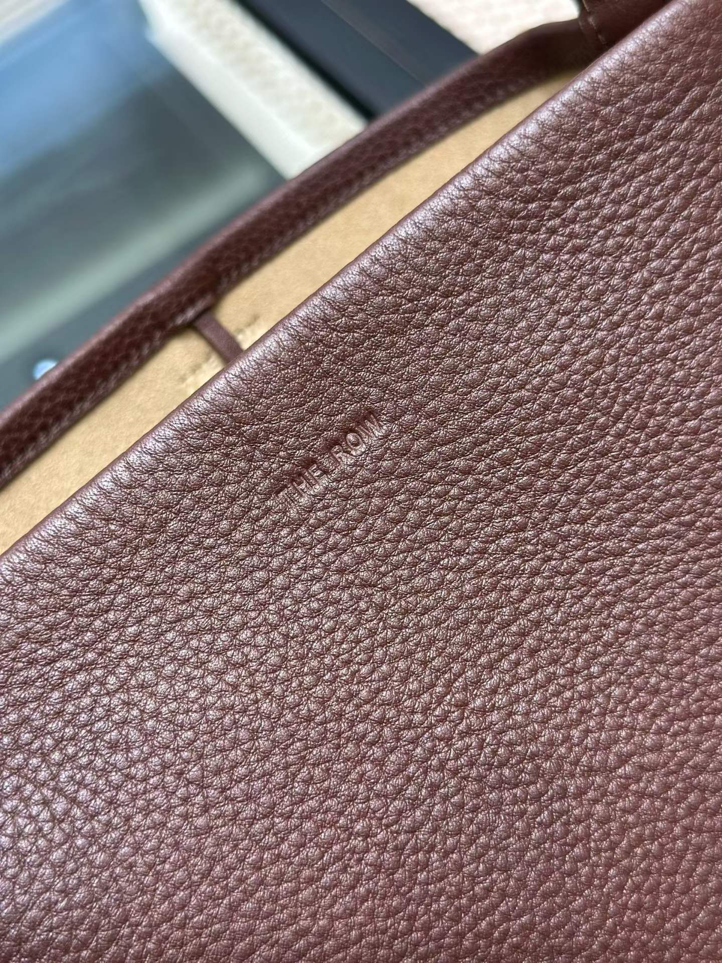The Row N/S Park Leather tote bag view 4