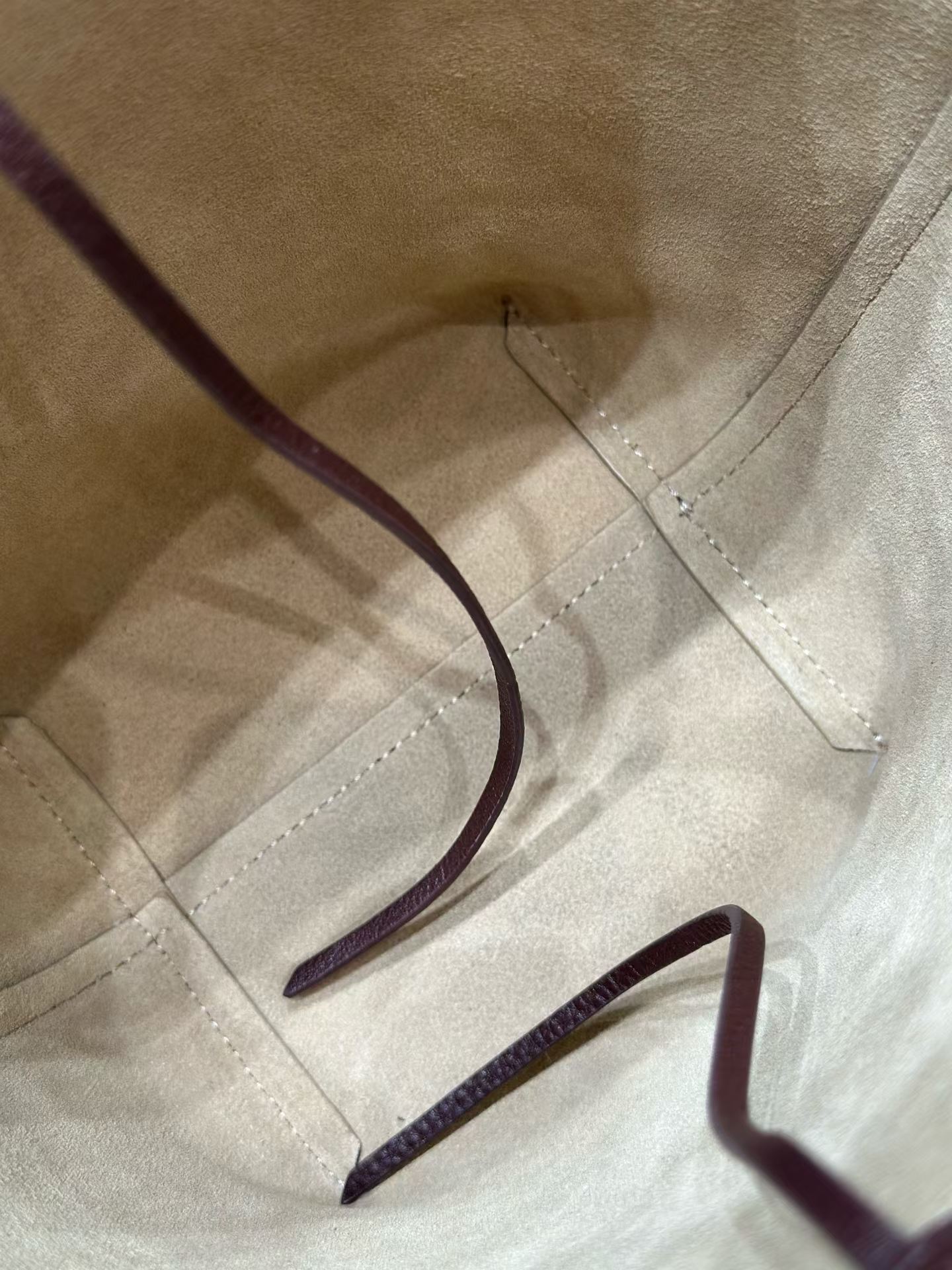The Row N/S Park Leather tote bag view 8