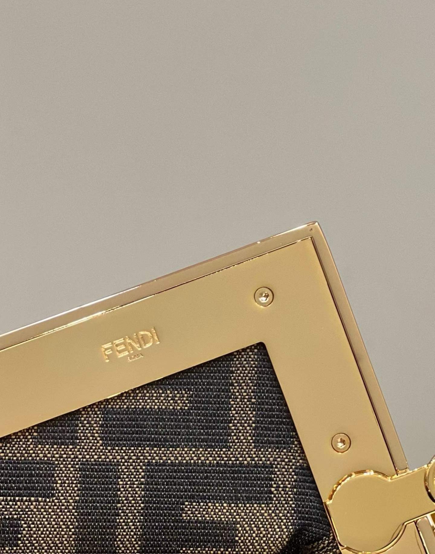 Fendi FIRST Shoulder bag view 6