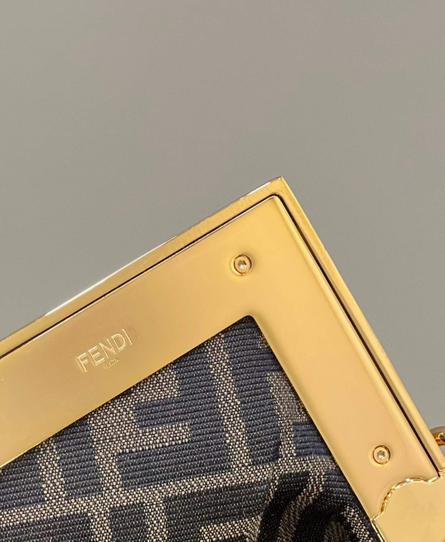 Fendi FIRST Shoulder bag view 6