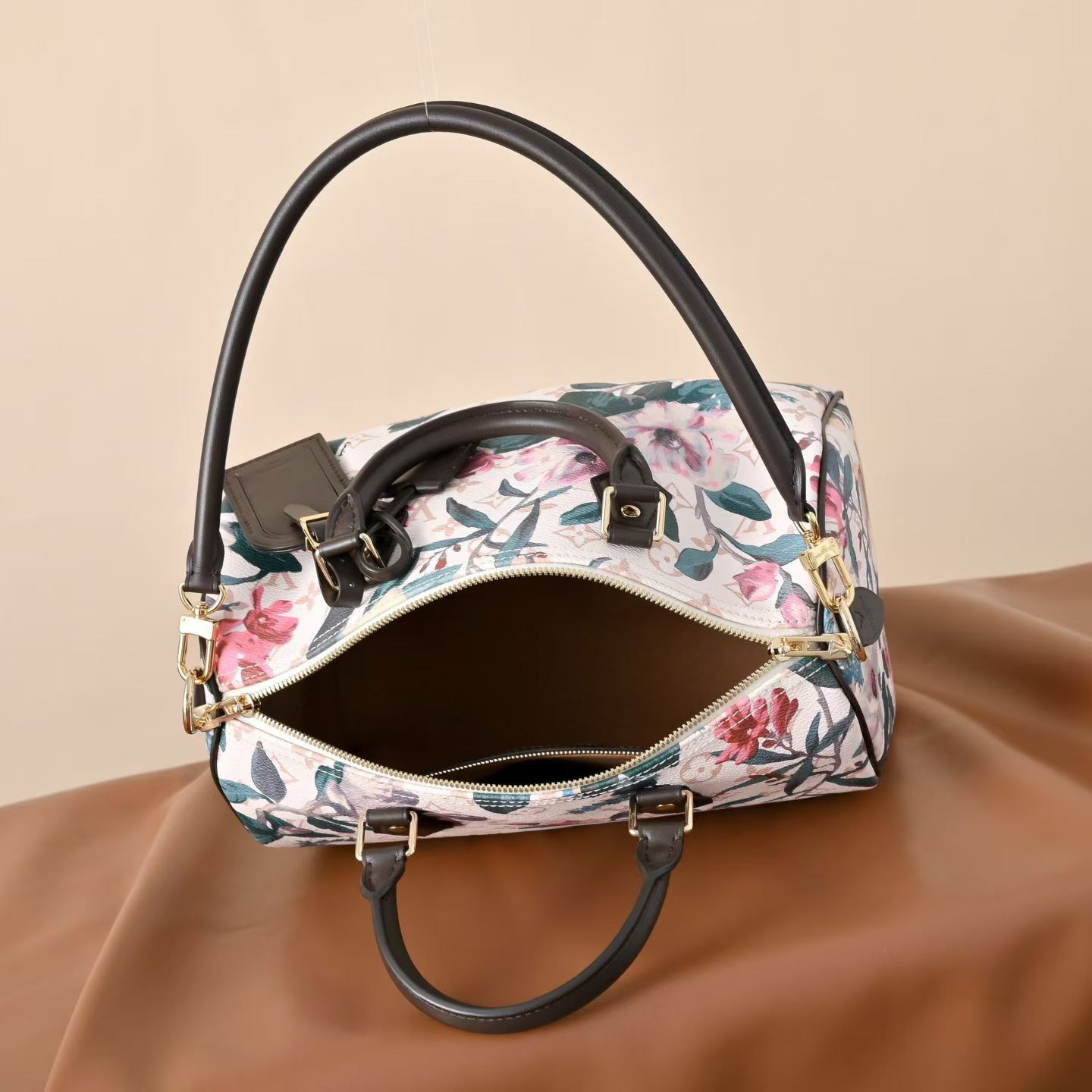 Louis Vuitton Speedy Soft 30 Bag M29066 view 9