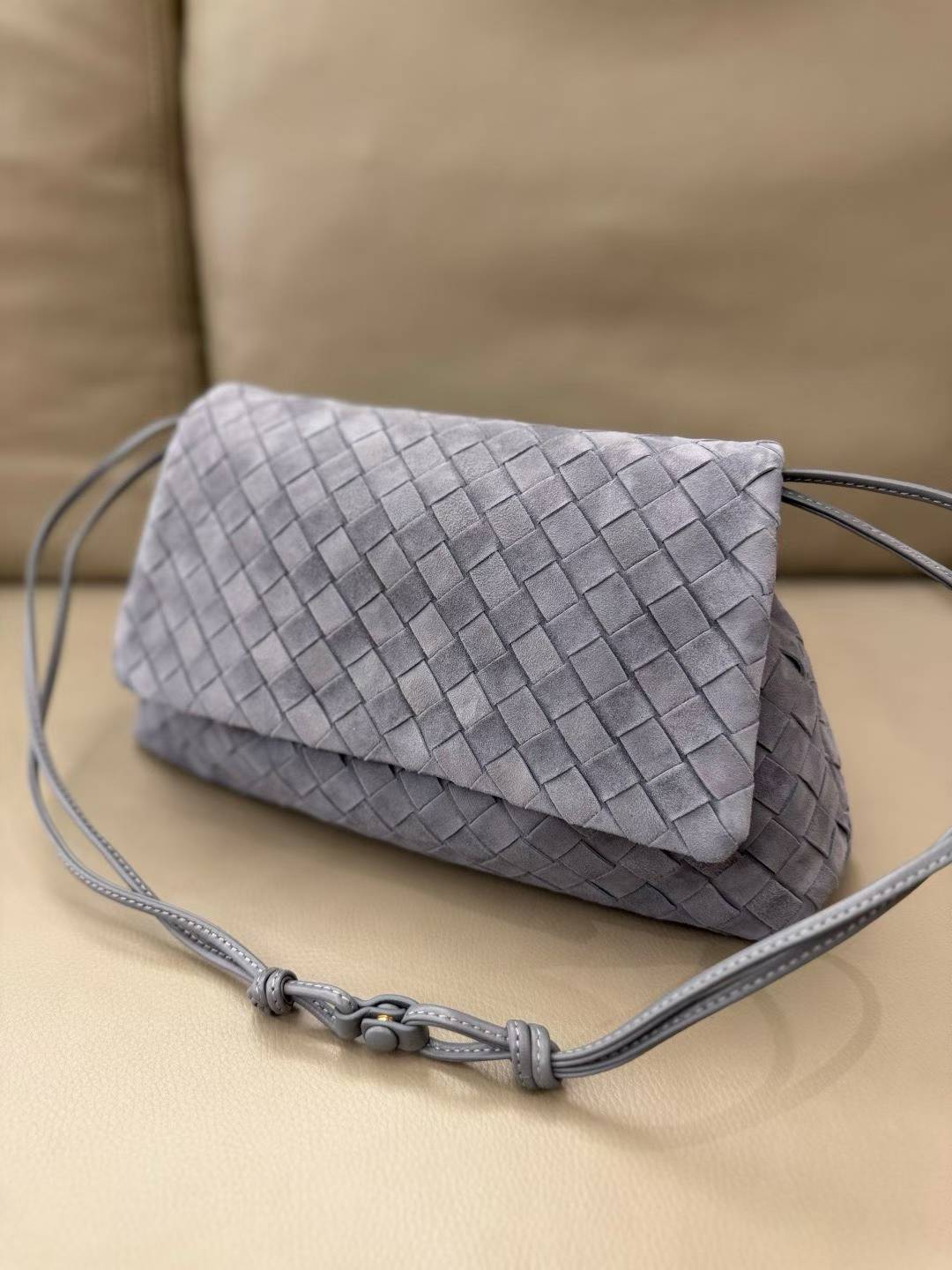 Bottega Veneta Giorno view 15
