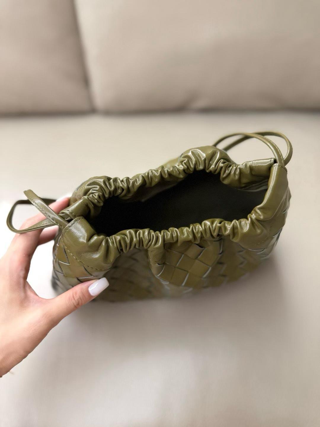 Bottega Veneta Dustbag view 2