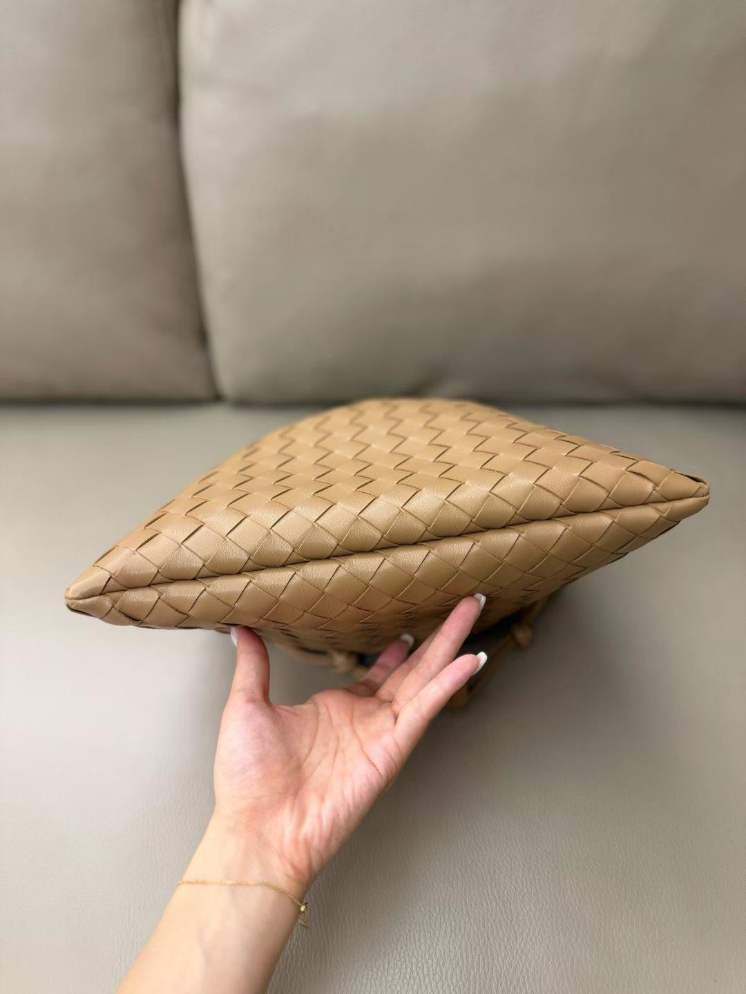 Bottega Veneta Dustbag view 6