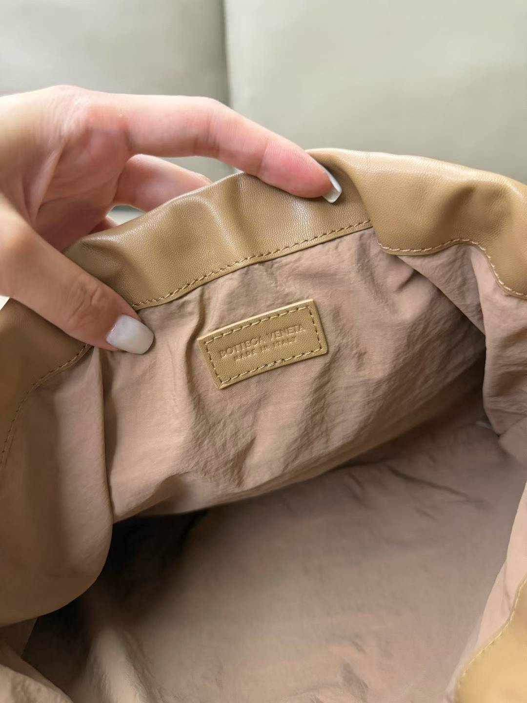 Bottega Veneta Dustbag view 9