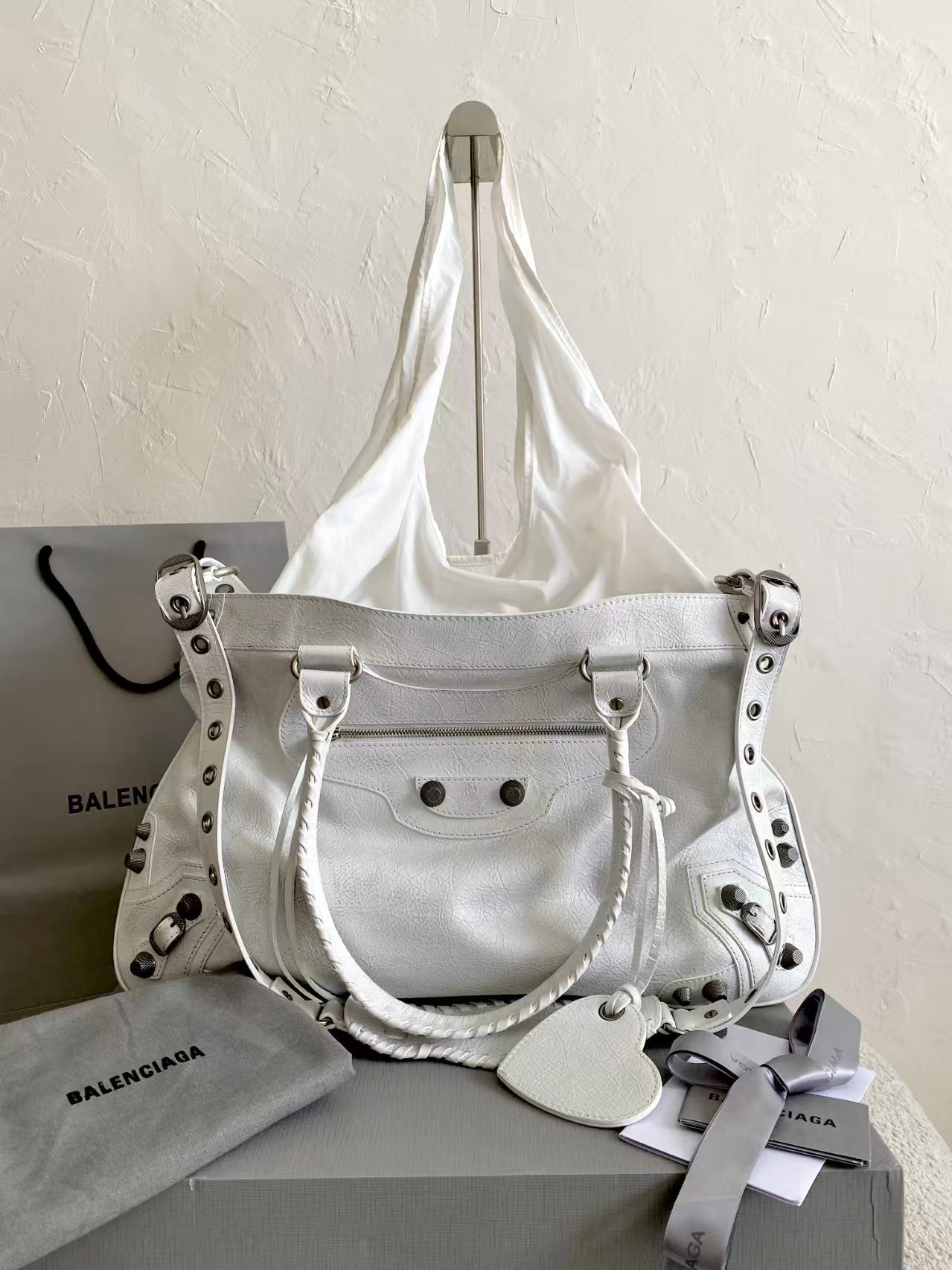 Balenciaga Neo Cagole Xl Plus view 1