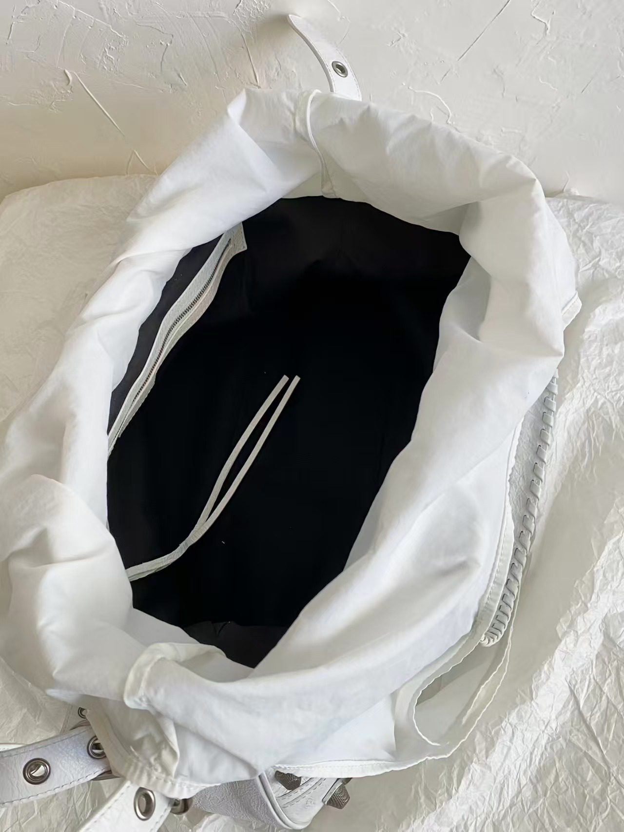 Balenciaga Neo Cagole Xl Plus view 9