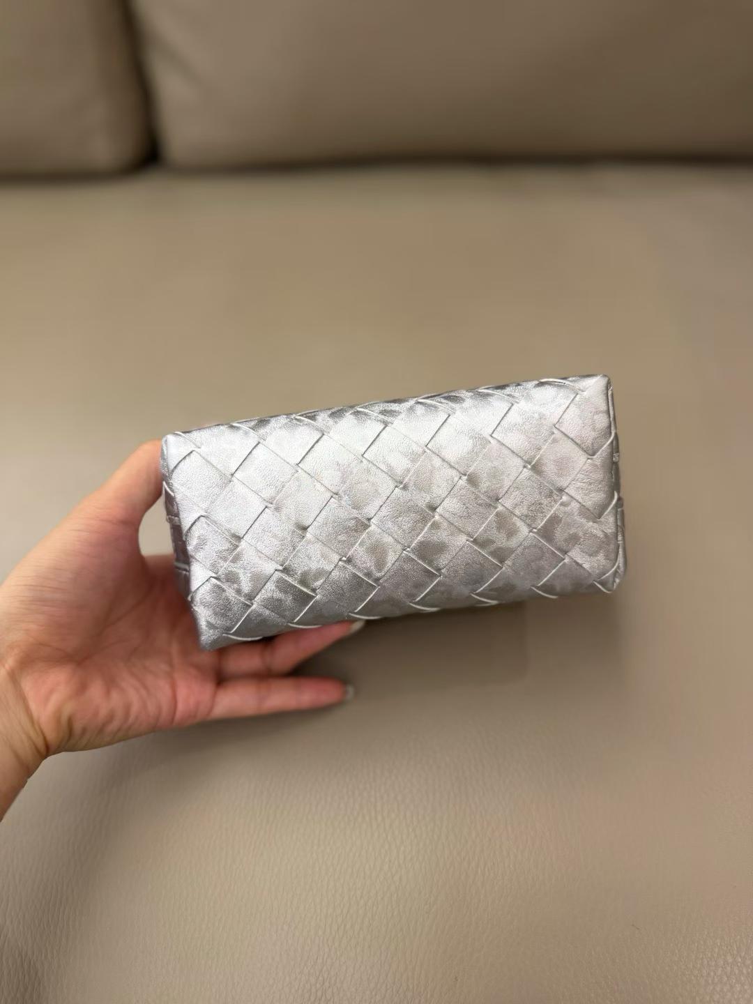 Bottega Veneta lntreciato bag view 15