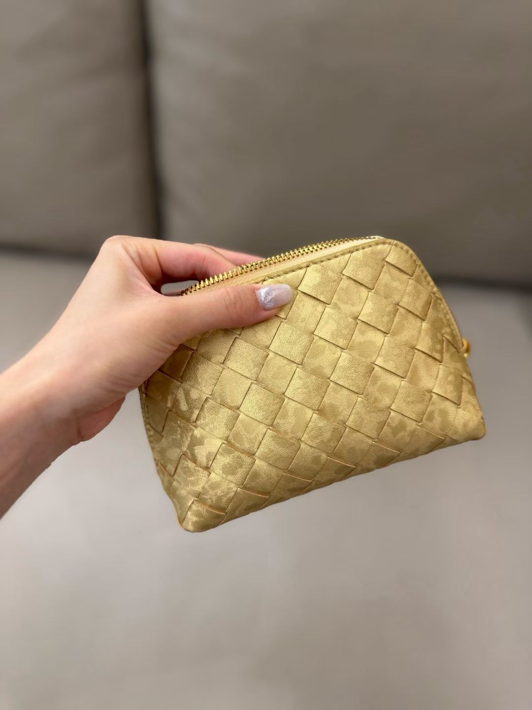 Bottega Veneta lntreciato bag view 8
