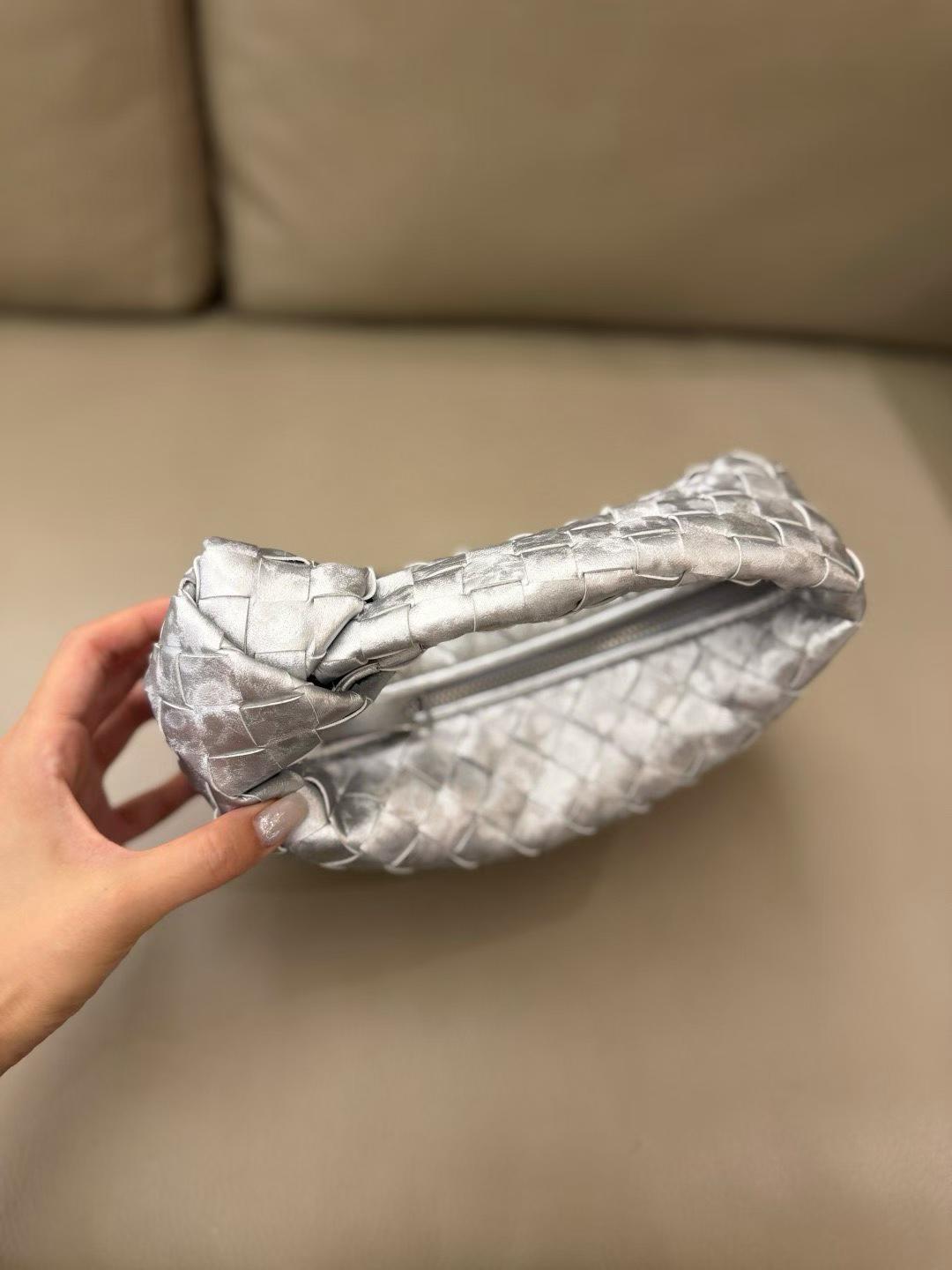 Bottega Veneta Mini Jodie view 2